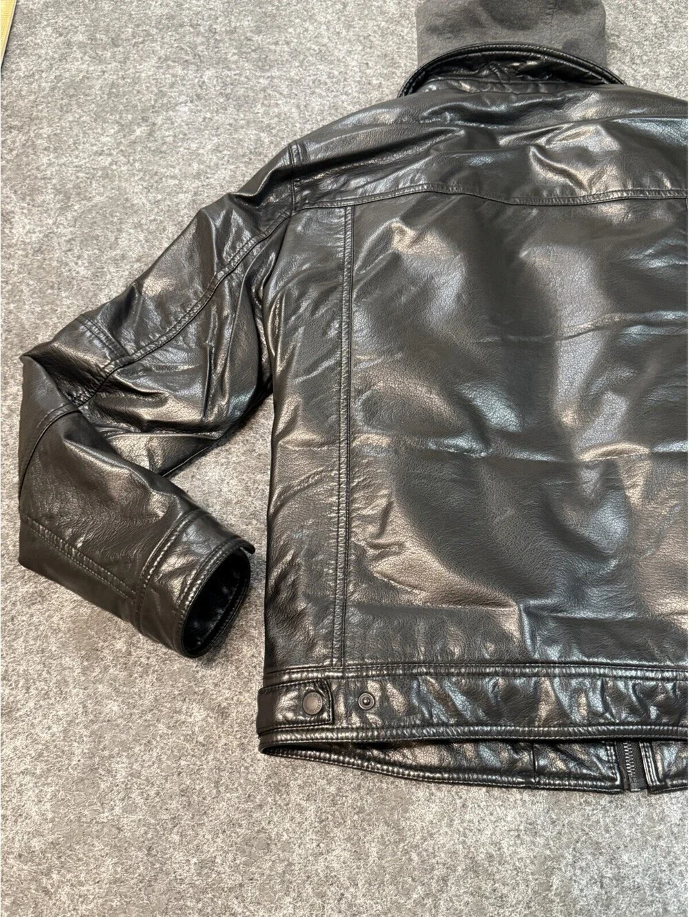 Levis levi men